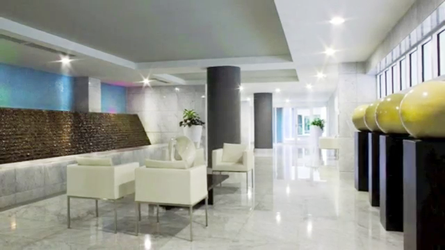 Imagini din interiorul imobilului care este de vanzare(sursa foto:Christie's Real Estate, capturaTrillion Realty Group)