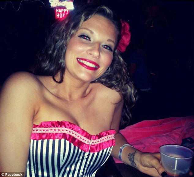 Meagan i-a cucerit pe barbati cu frumusetea ei