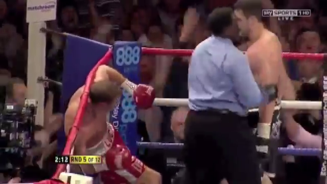 Lucian Bute umilit de Carl Froch