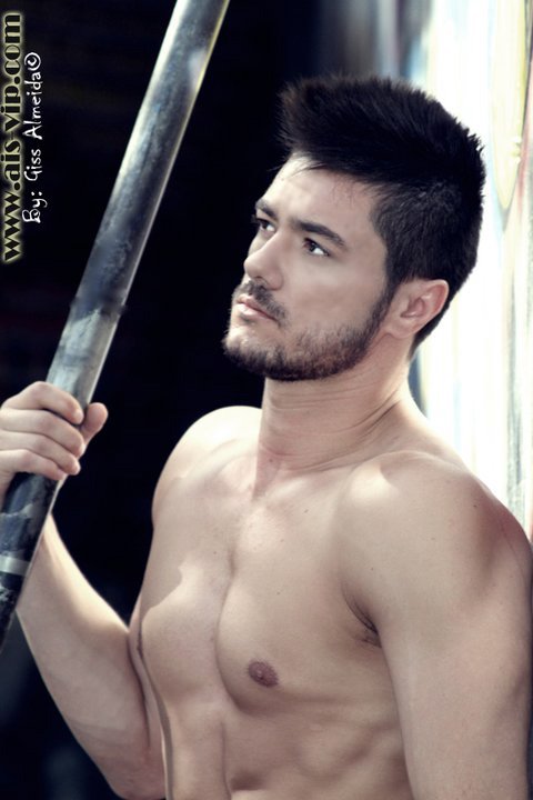 Cristi este un dansator apreciat in Spania