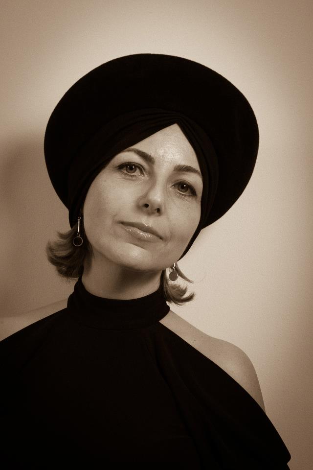 Iulia Gorneanu, sotia cantaretului Grigore Lese