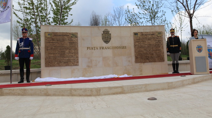 Oprescu a inaugurat Piata Francofoniei