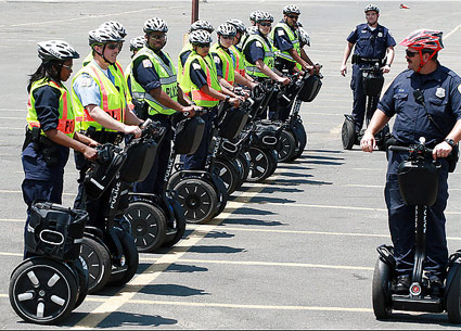 Politia Locala ar putea patrula in Centrul Istoric cu Segway-uri
