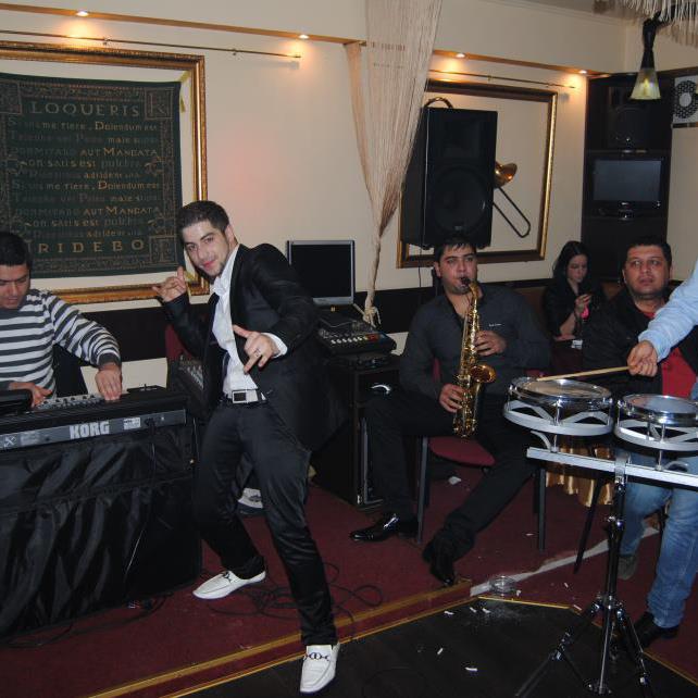 Cata Viss sustine ca a fost santajat de impresarul Danezu!