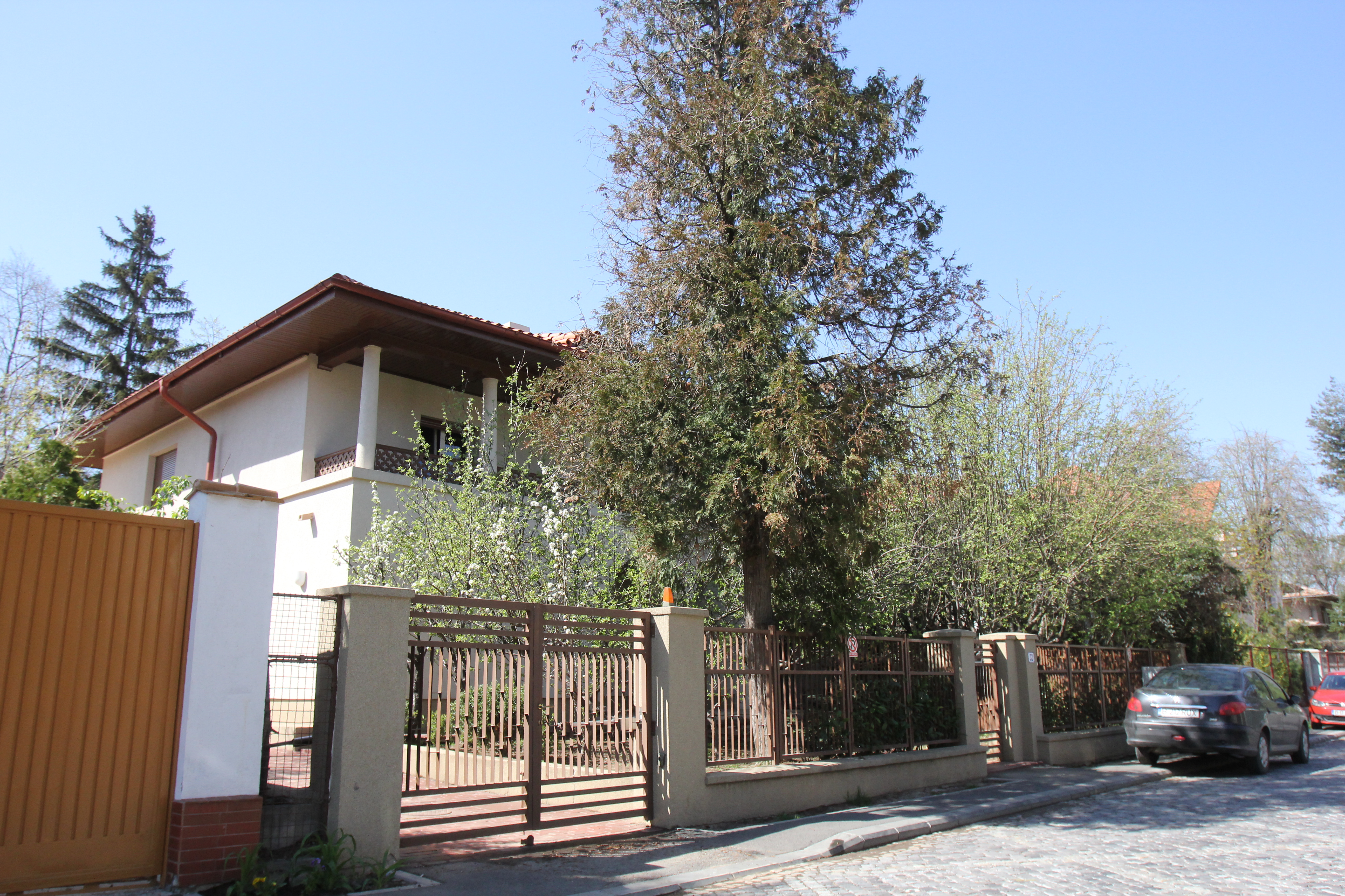 Si vila din nordul Capitalei intra la partaj