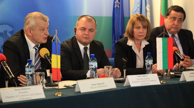 Oprescu vrea sa faca Bucurestiul oras la Dunare