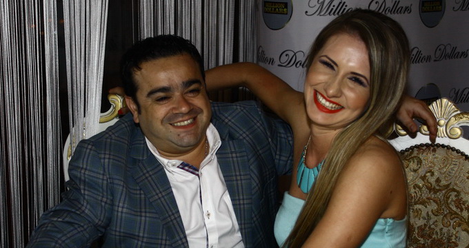 Adi Minune a fost convins de Madalina sa se intoarca in clubul de manele