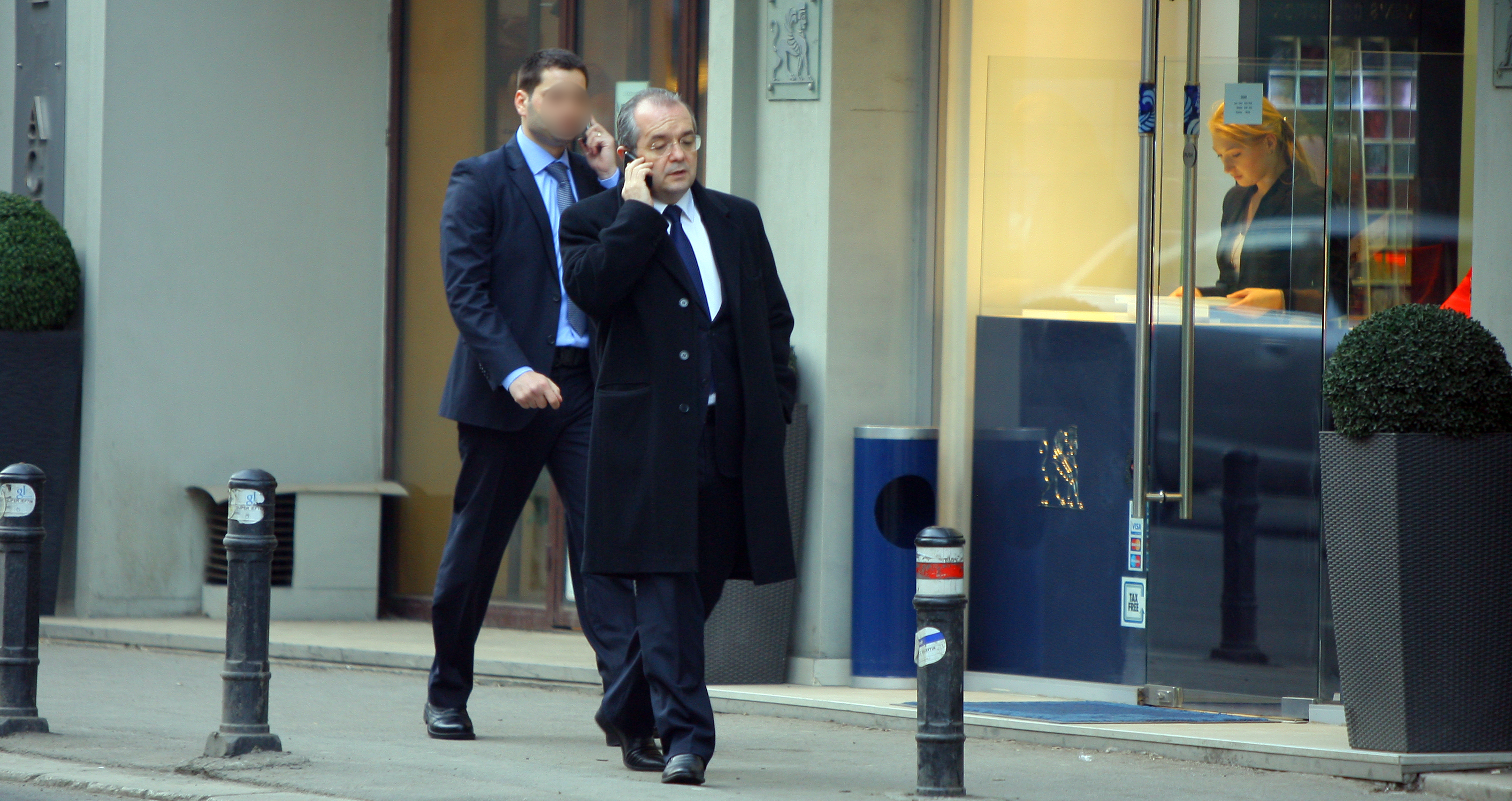 Emil Boc nu rateaza nicio aniversare a fiicei lui