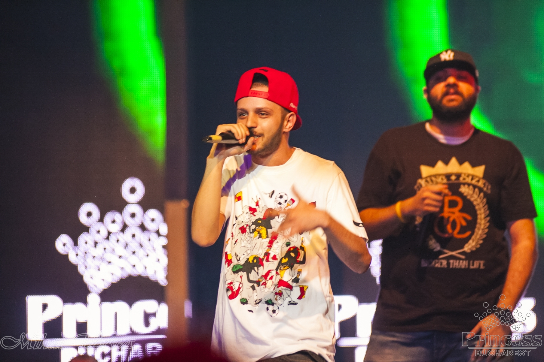 Grasu a revenit pe scena dupa o pauza de aproape doua luni