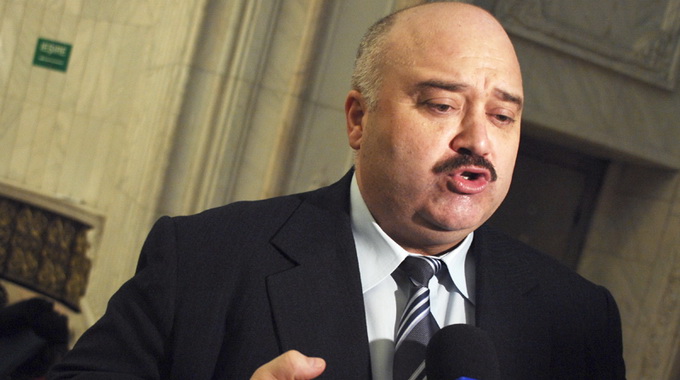 Fostul senator a fost internat de urgenta astazi