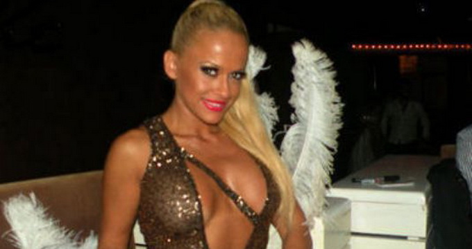 Anda este considerata una dintre cele mai sexy artiste din Romania