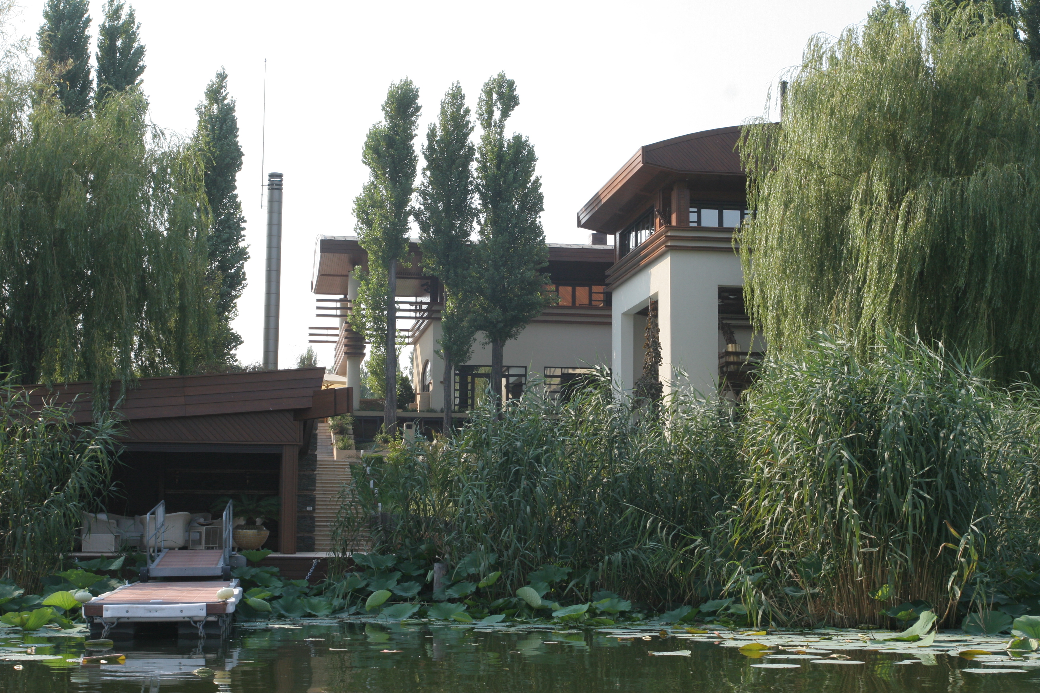 Proprietatea de la Snagov a sotilor Patriciu valoreaza cateva milioane bune de euro