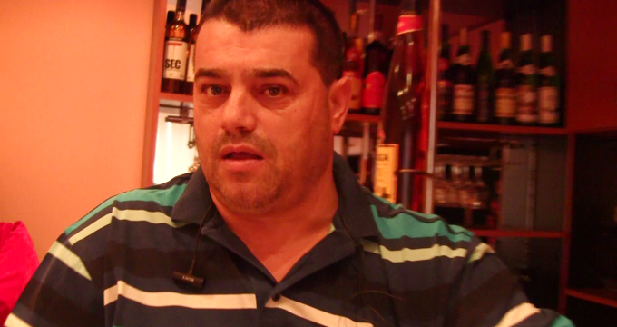 Ion Petrisor a fost dat in judecata de Denisa si de Liviu