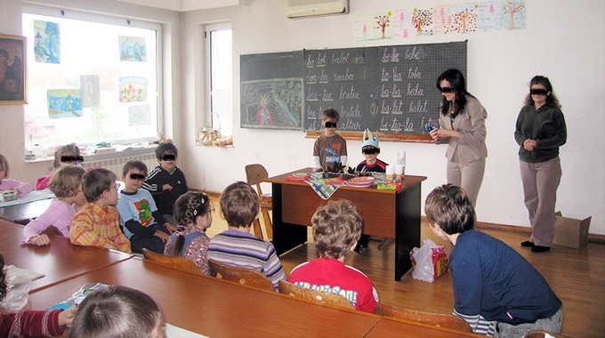 Ore noi pentru elevi