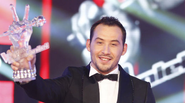 Stefan Stan a castigat, anul trecut, concursul Vocea Romaniei. Show-ul i-a adus foarte multa notorietate cantaretului