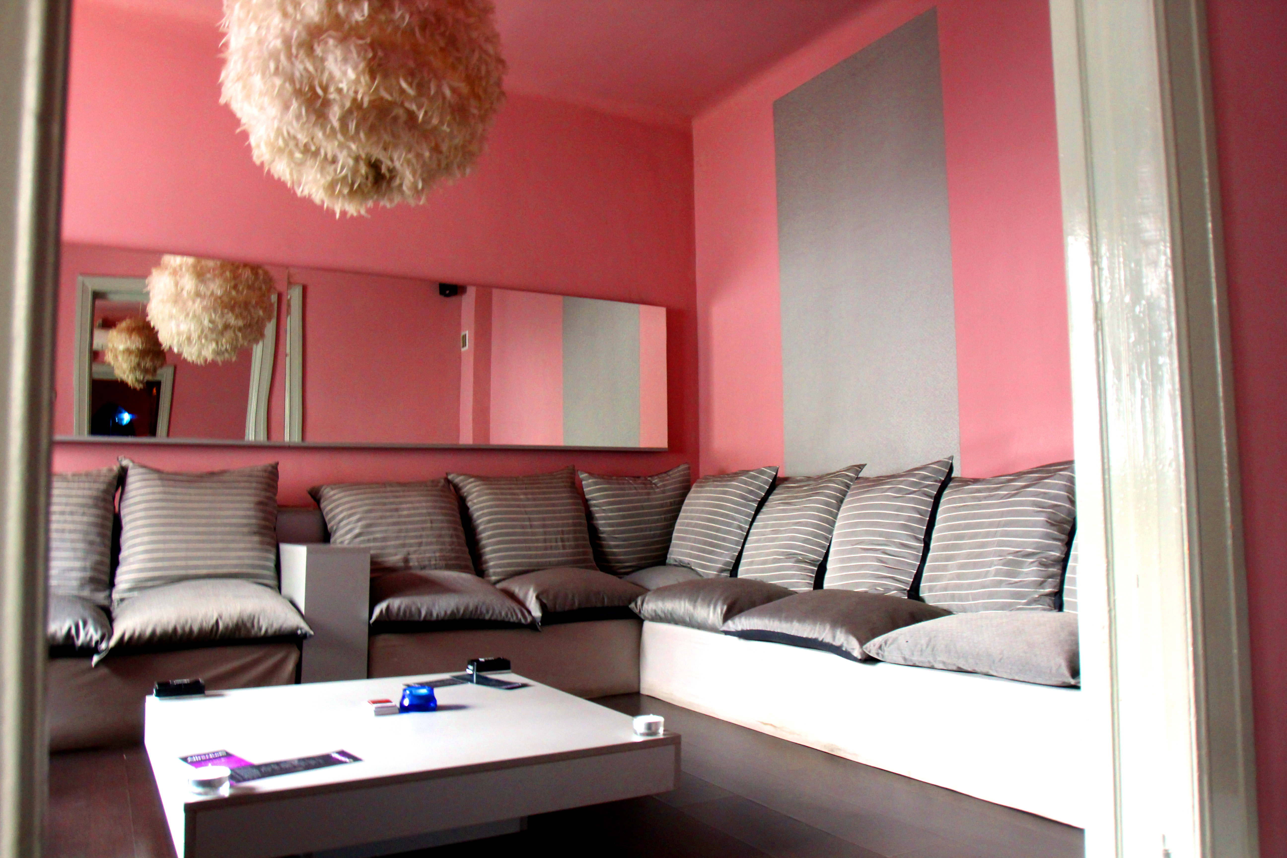 Miercuri localul este dedicat exclusiv cuplurilor