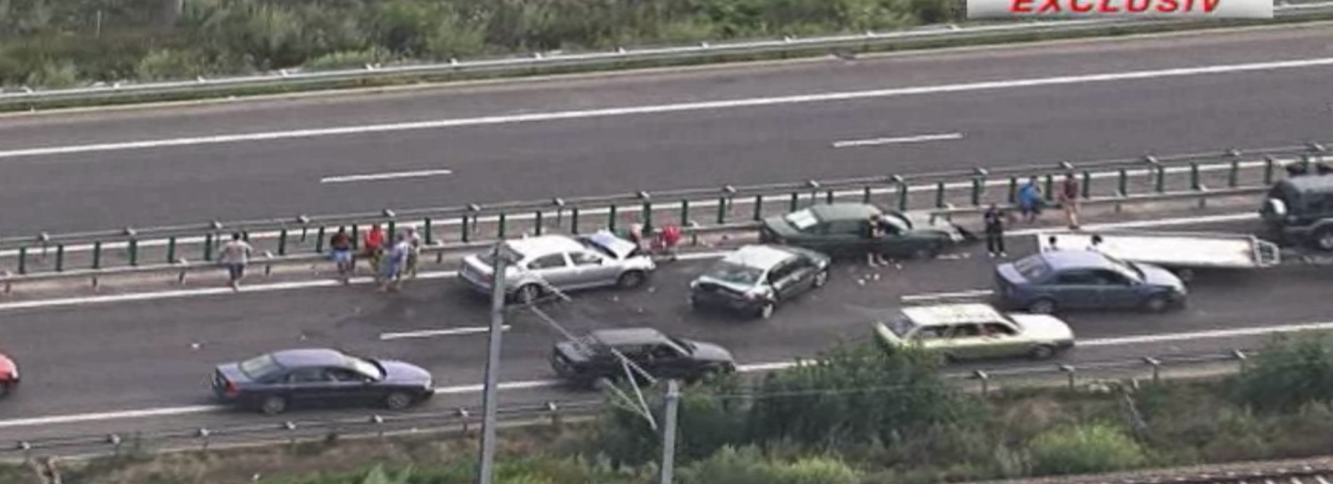 Trei masini implicate intr-un accident