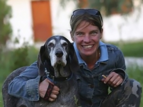 Cristina Verona si-a omorat mama, apoi s-a sinucis