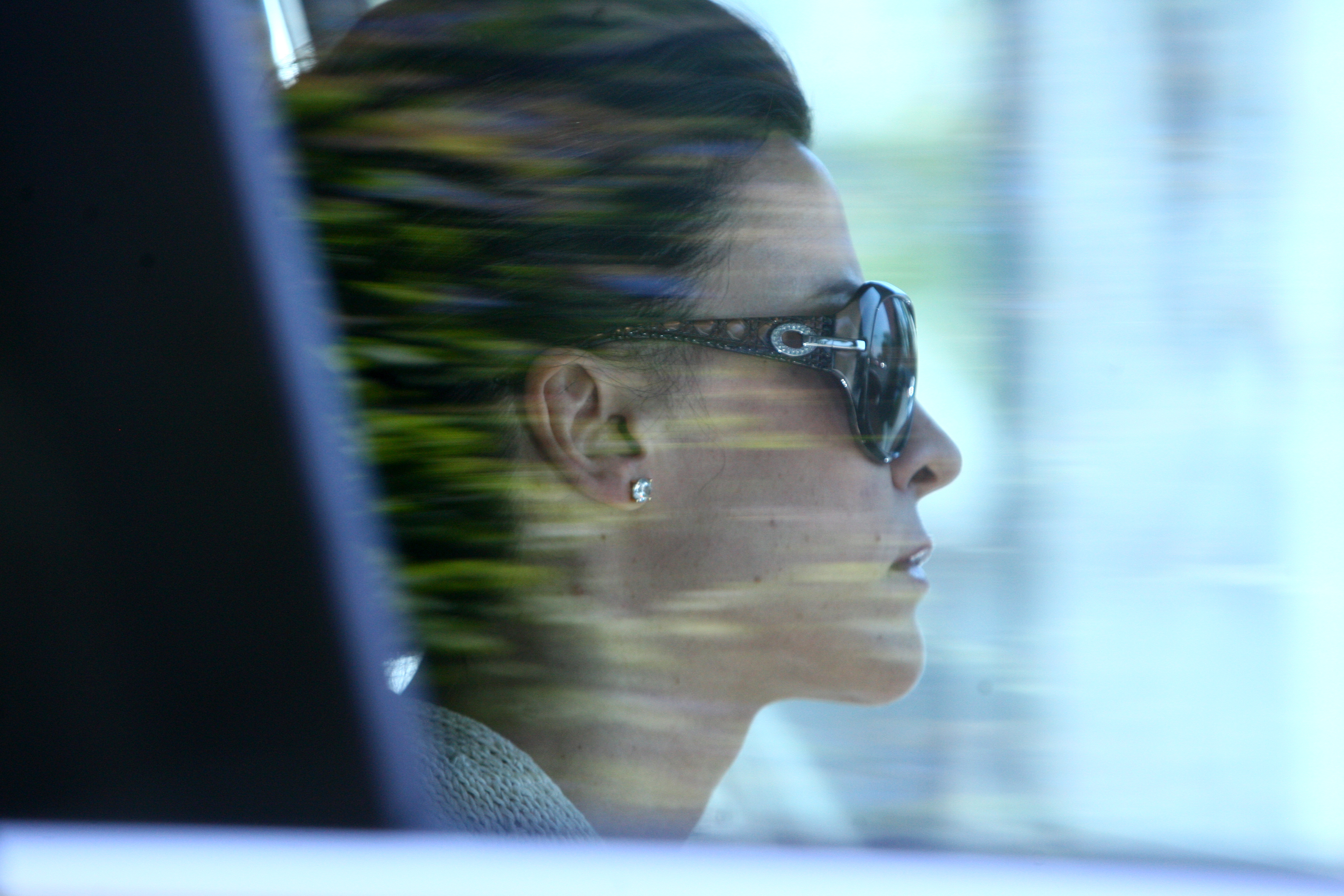 Iubita lui Viorel Catarama poarta cercei cu diamante