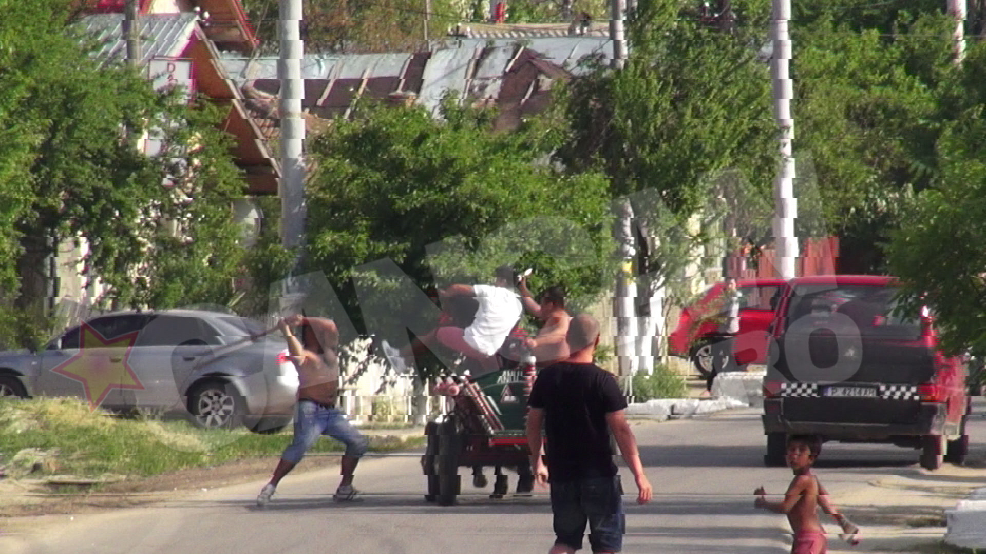 Scandalagiilor nu le-a pasat ca la incident au fost martori si minori