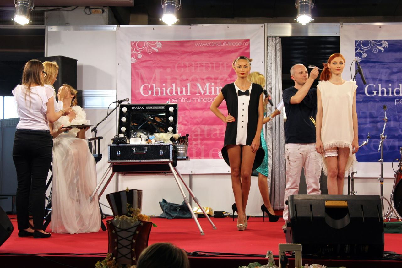 Cea mai scumpa rochie poate ajunge pana la 2.500 de euro