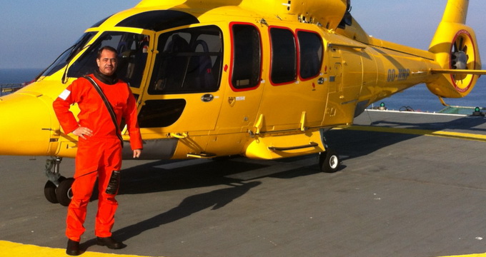 Pilotii de elicpter pleaca ca medicii din Romania