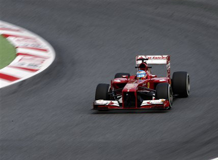 Fernando Alonso a castigat cursa de la Barcelona