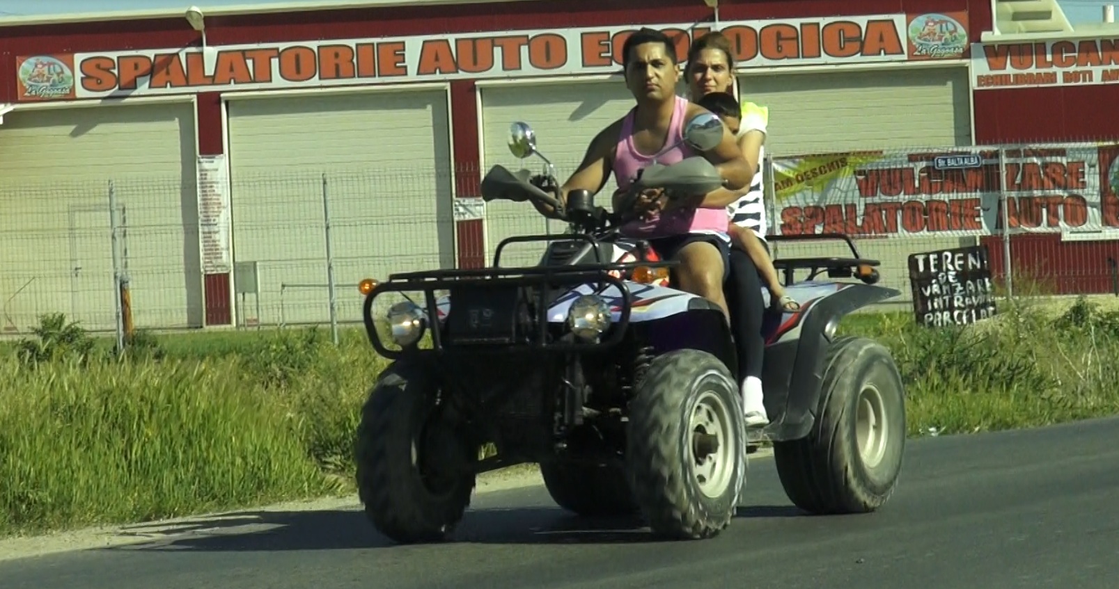 Parintele iresponsabil a pus viata copilului in pericol