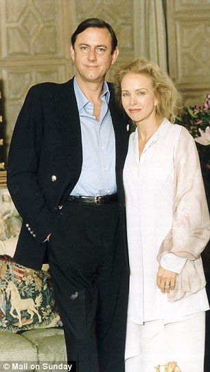 Marchizul alaturi de Pamela