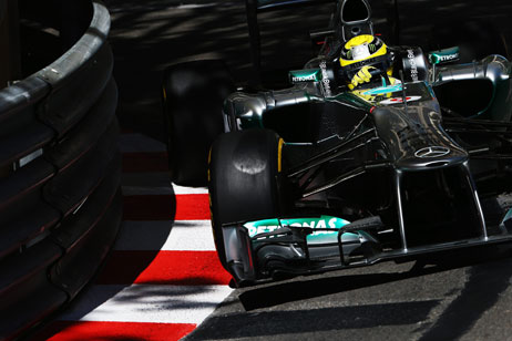 Nico Rosberg s-a impus fara probleme pe circuitul stradal din Principat
