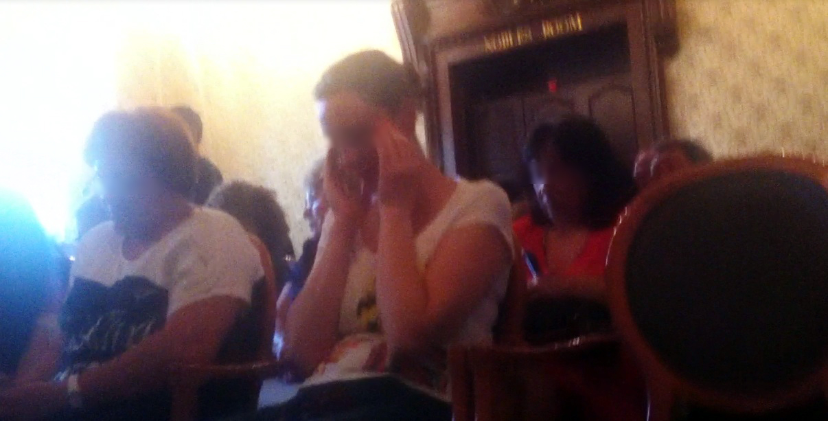 Cursantii au cedat unul cate unul: pe unii i-au apucat durerile de cap, pe altii de stomac