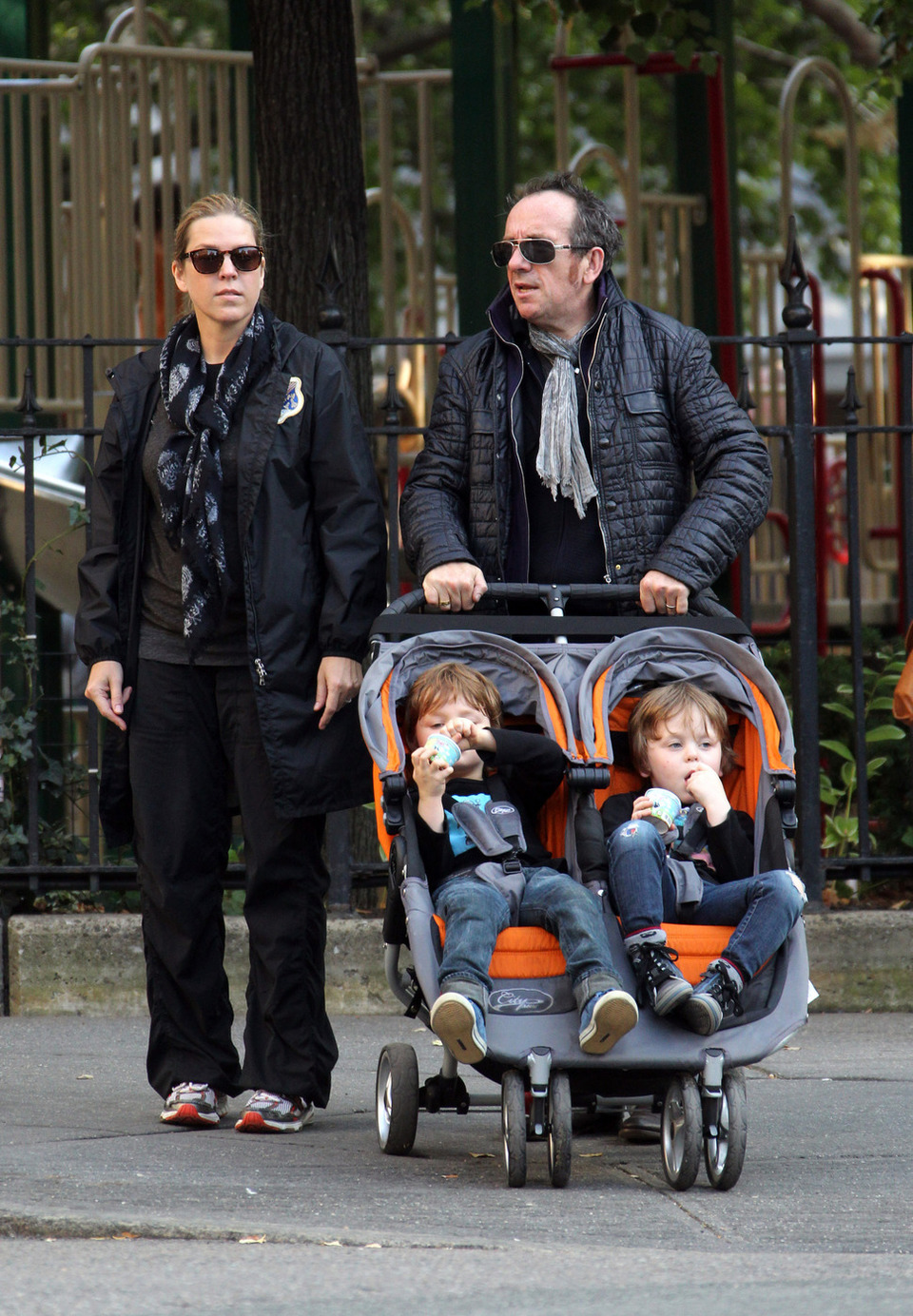 Gemenii au acum sapte ani