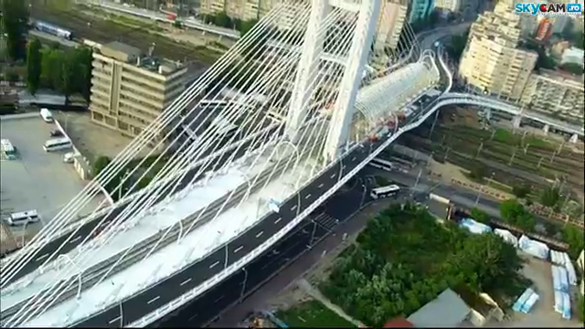 Pasajul Basarab este impresionant ca marime