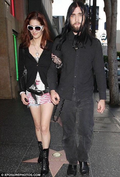 Weston, fiul lui Nicholas Cage impreuna cu sotia sa