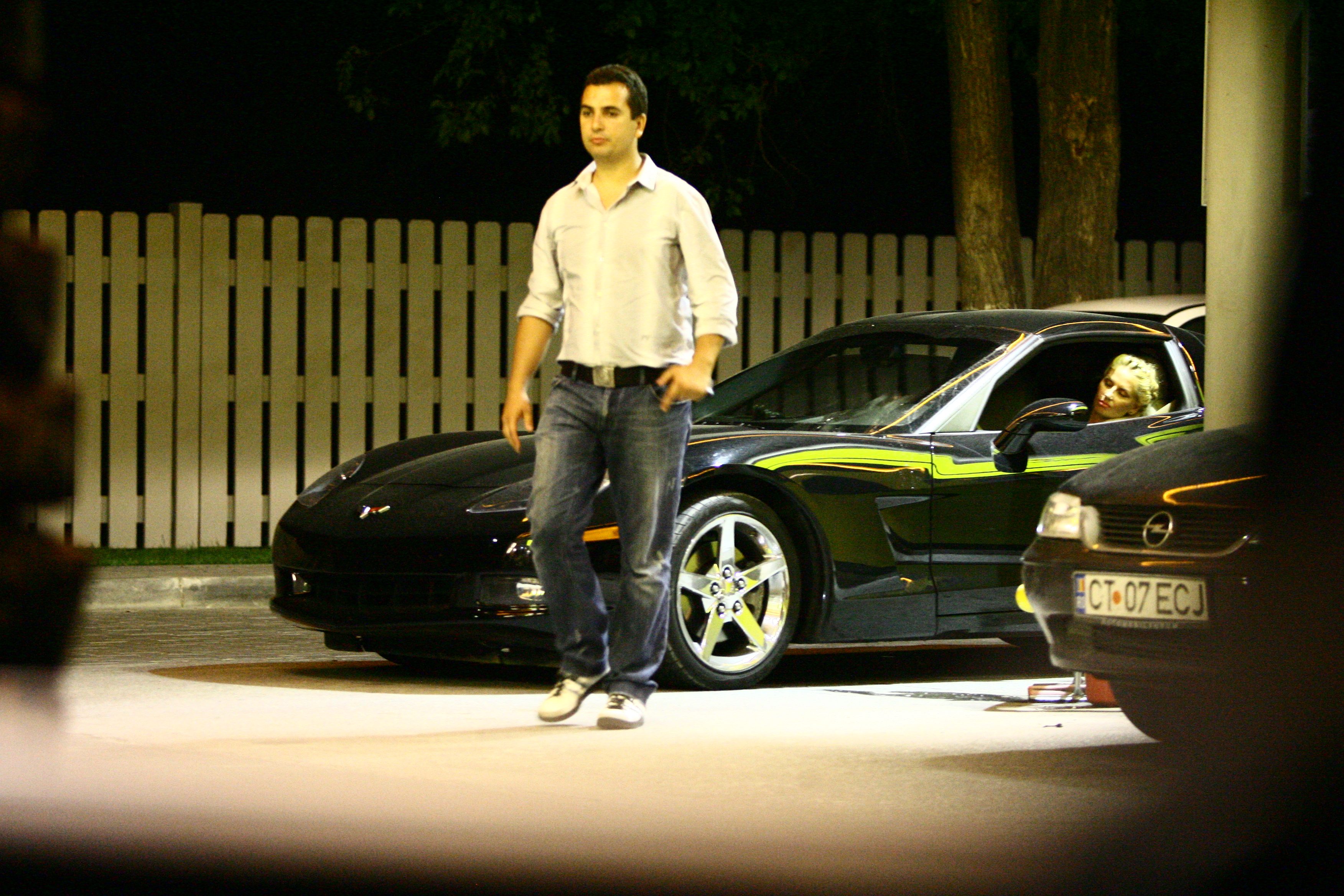 Lucian Mitrea a adus din California un Corvette pentru sotia sa, Andreea Banica