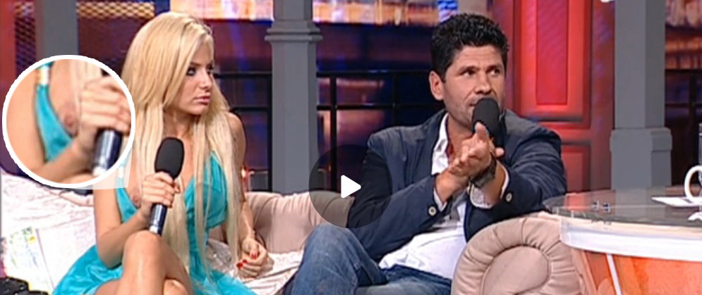 Pentru ca nu purta sutien sfarcul Casandrei Ogica a iesit din rochie(foto:Antena1)