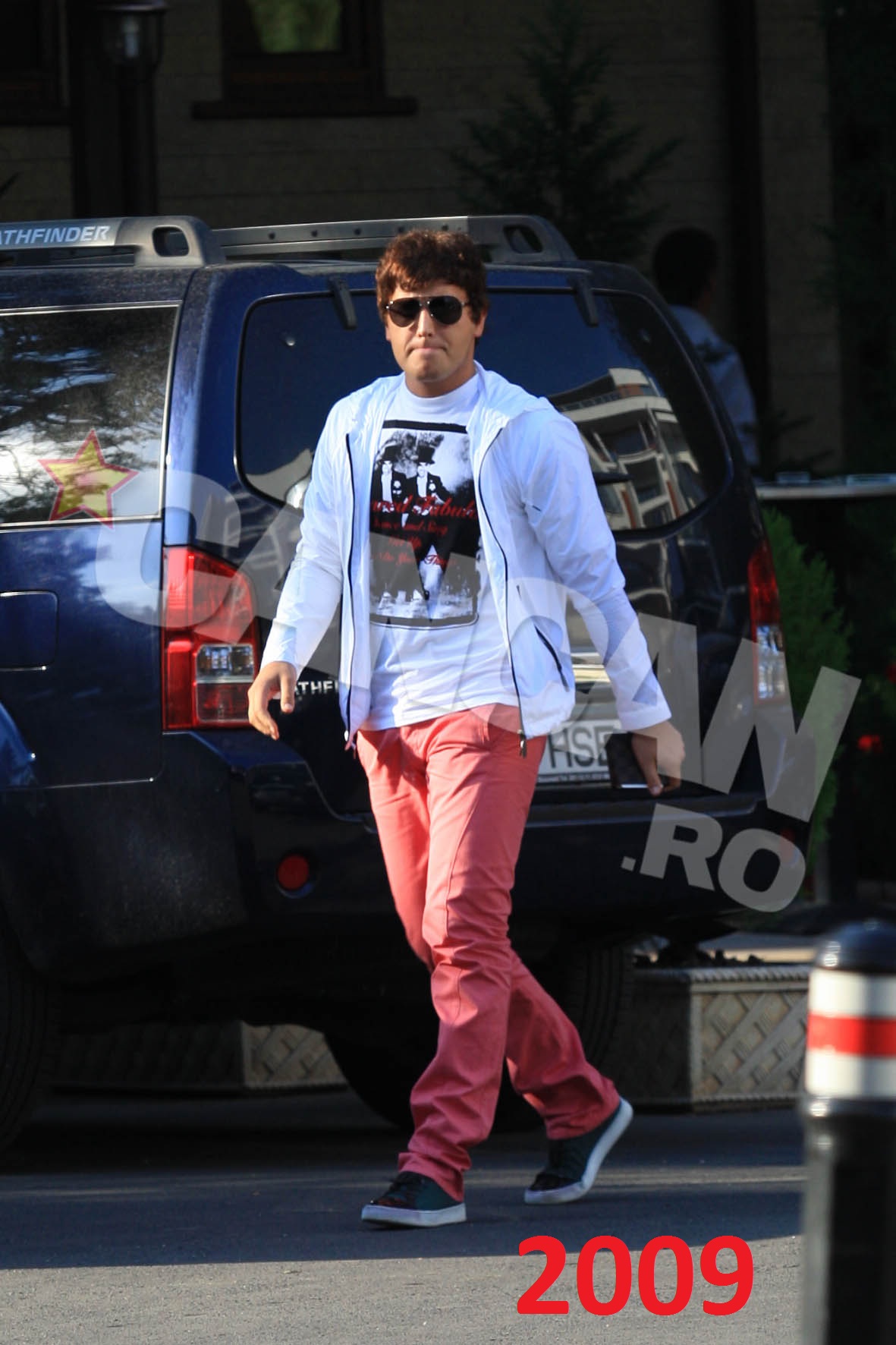 Syda, cu aceeasi frizura, in urma cu patru ani