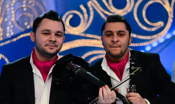 Sasha colaboreaza cu fratii Turcitu