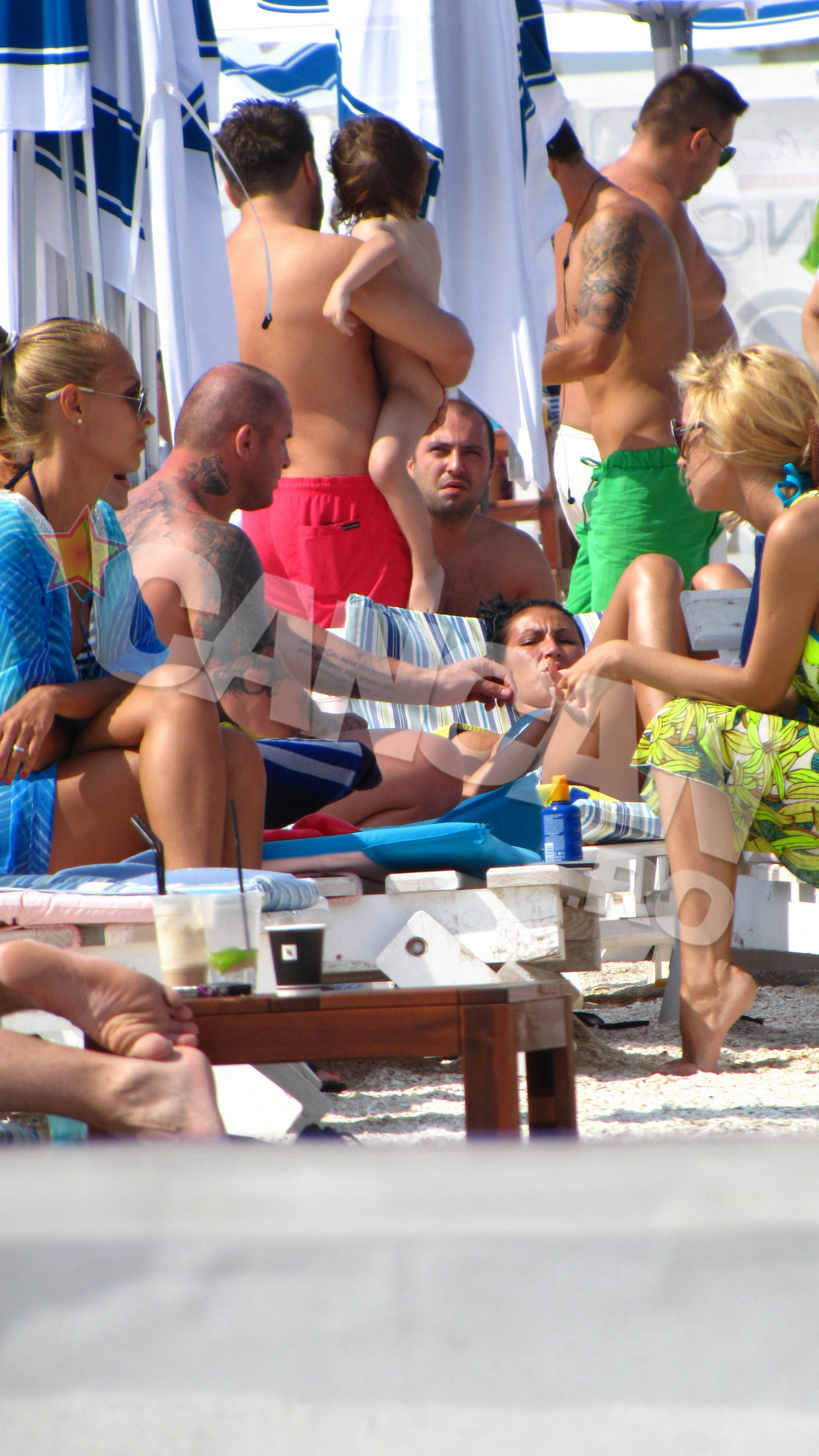 Smarandescu s-a ingrijit tot timpul de confortul iubitei