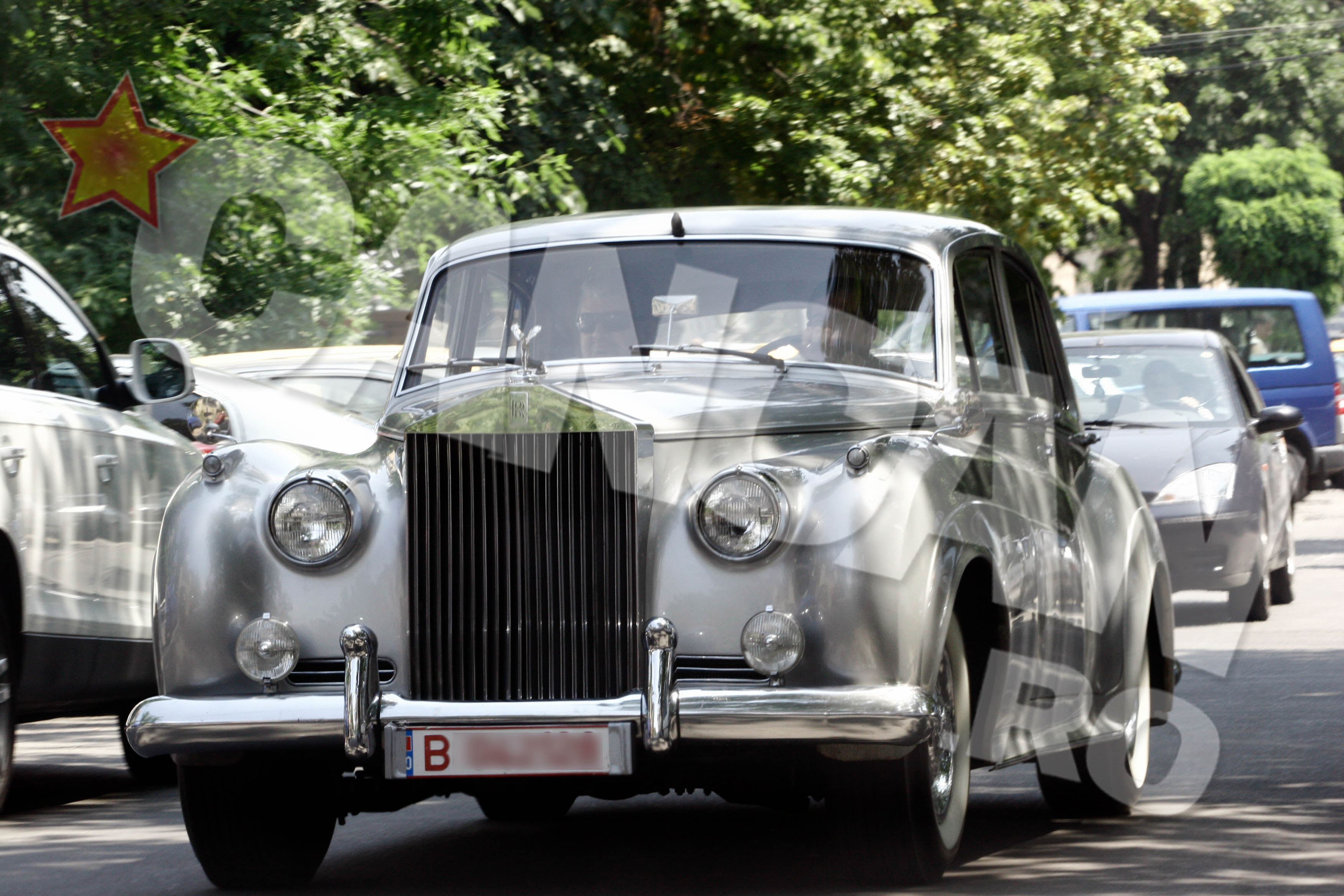 Milionarul are in garaj un Rolls-Royce de colectie