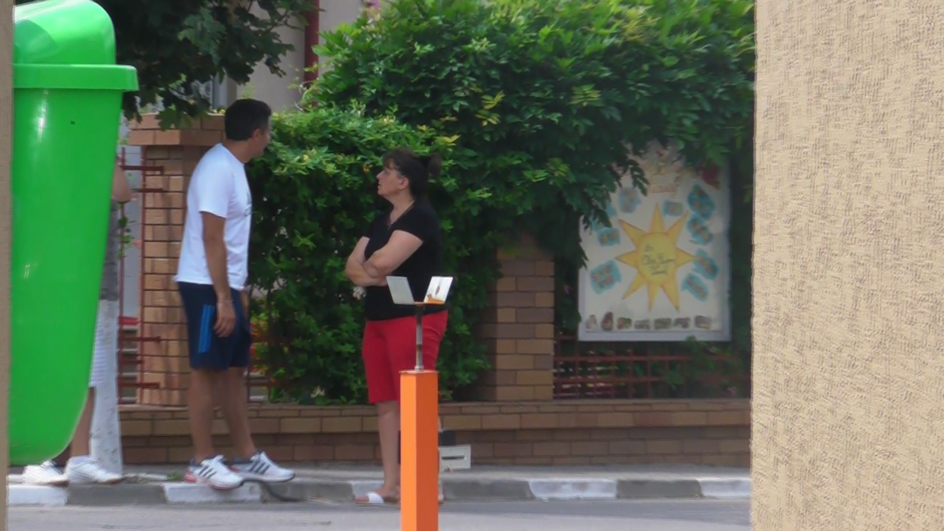 Mama lui Marica a fost in permanenta in preajma lui Alex, incercand sa-l sustina