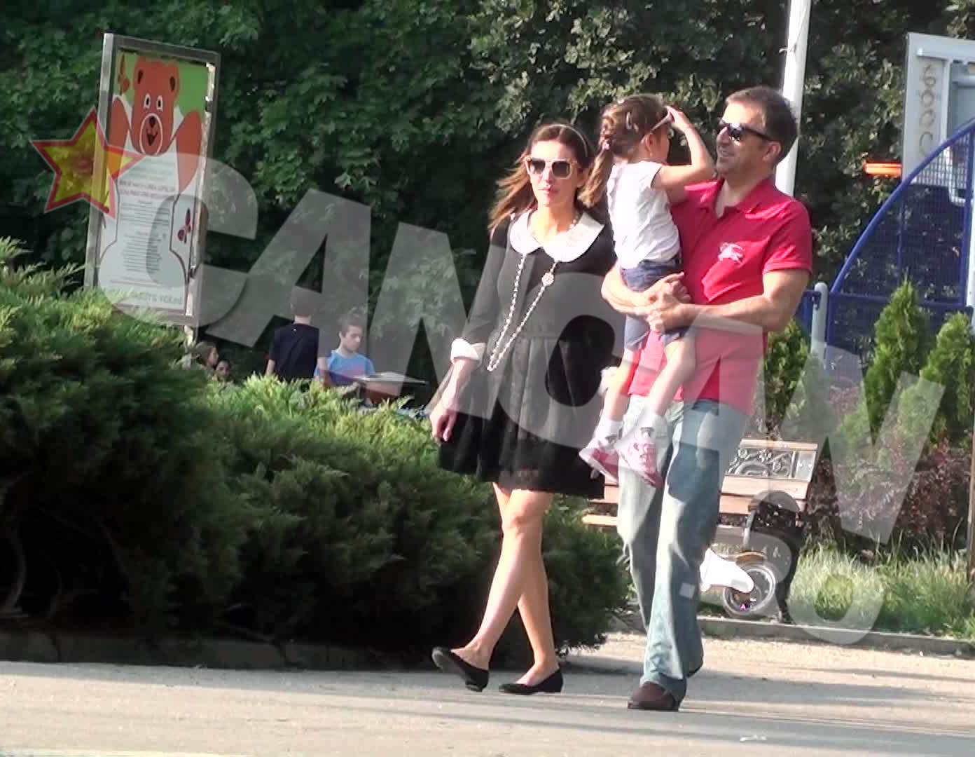 Ramona Gunata si sotul sau, afaceristul turc, traverseaza o perrioada incordata