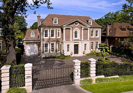 Vila miliardarului din Anglia