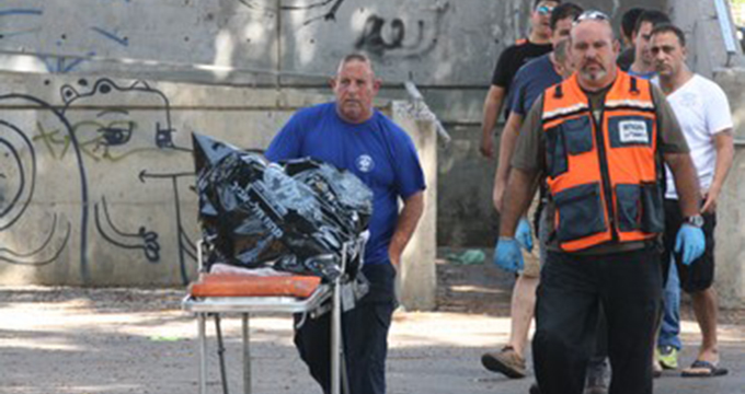 Bucati din trupul romancei au fost gasite pe strada (foto:.Jerusalem Post)