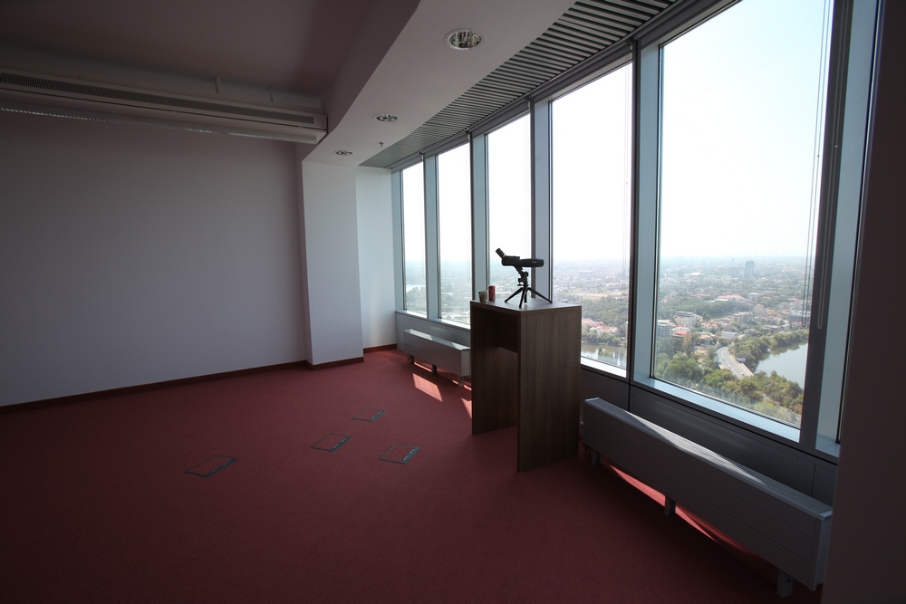 Poti urmari vita orasului prin telescop