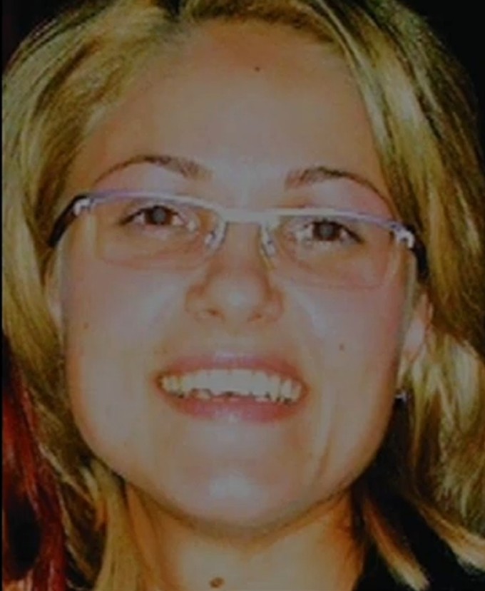 Profa Corina a fost implicata intr-unul dintre cele mai mari scandaluri sexuale din invatamantul romanesc