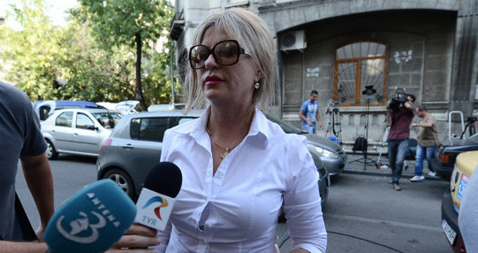 Judecatoarea Veronica Cirstoiu a fost arestata pentru mita