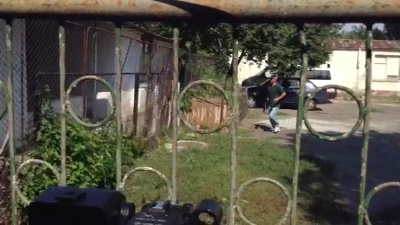 Vagabonzi fugariti cu arme - 4