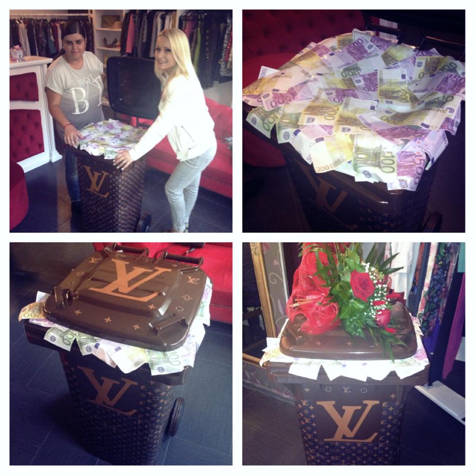 Daiana a primit un tomberon plin cu bani