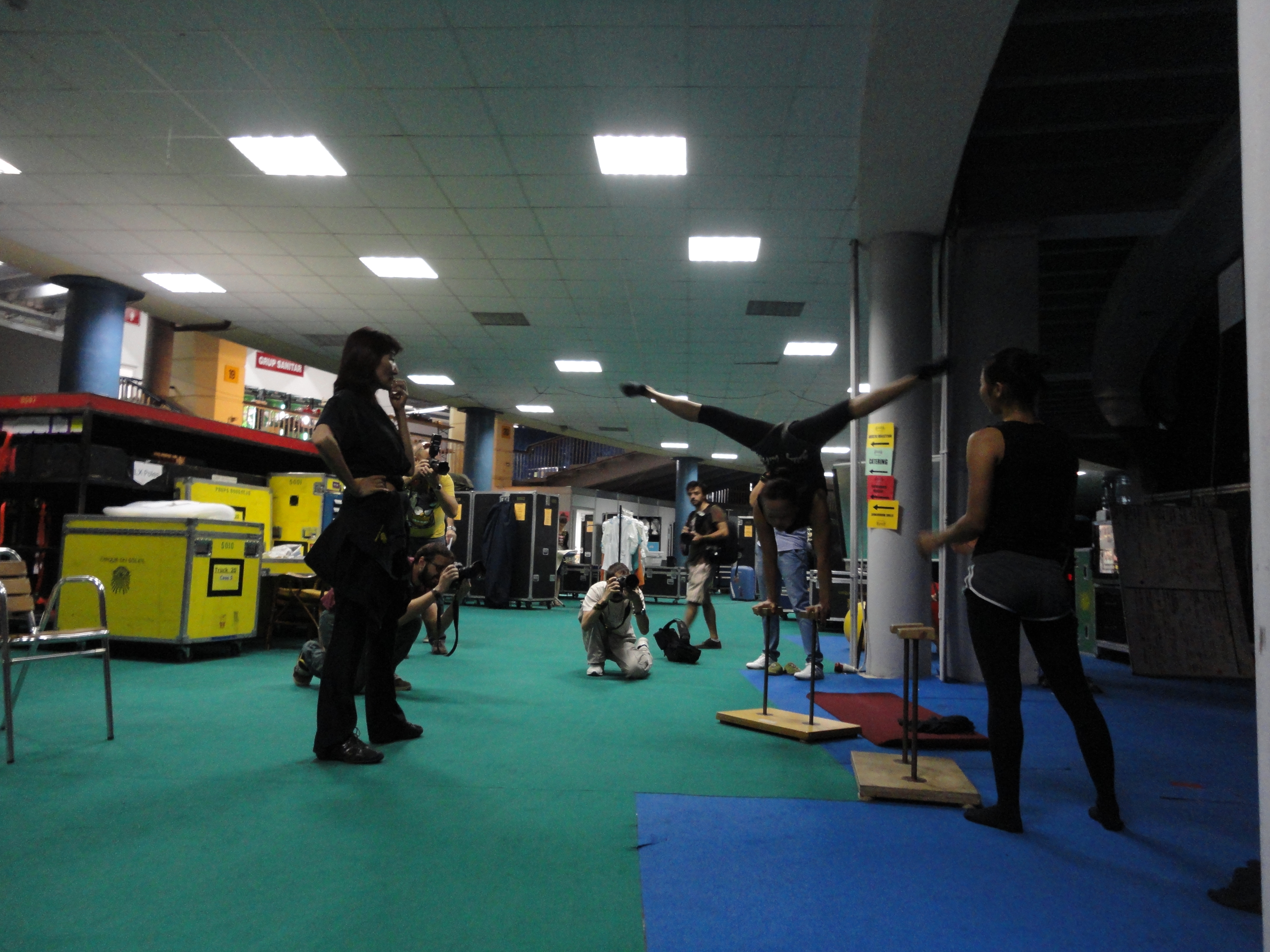 Niponele s-au antrenat sub privirea aspra a antrenoarei